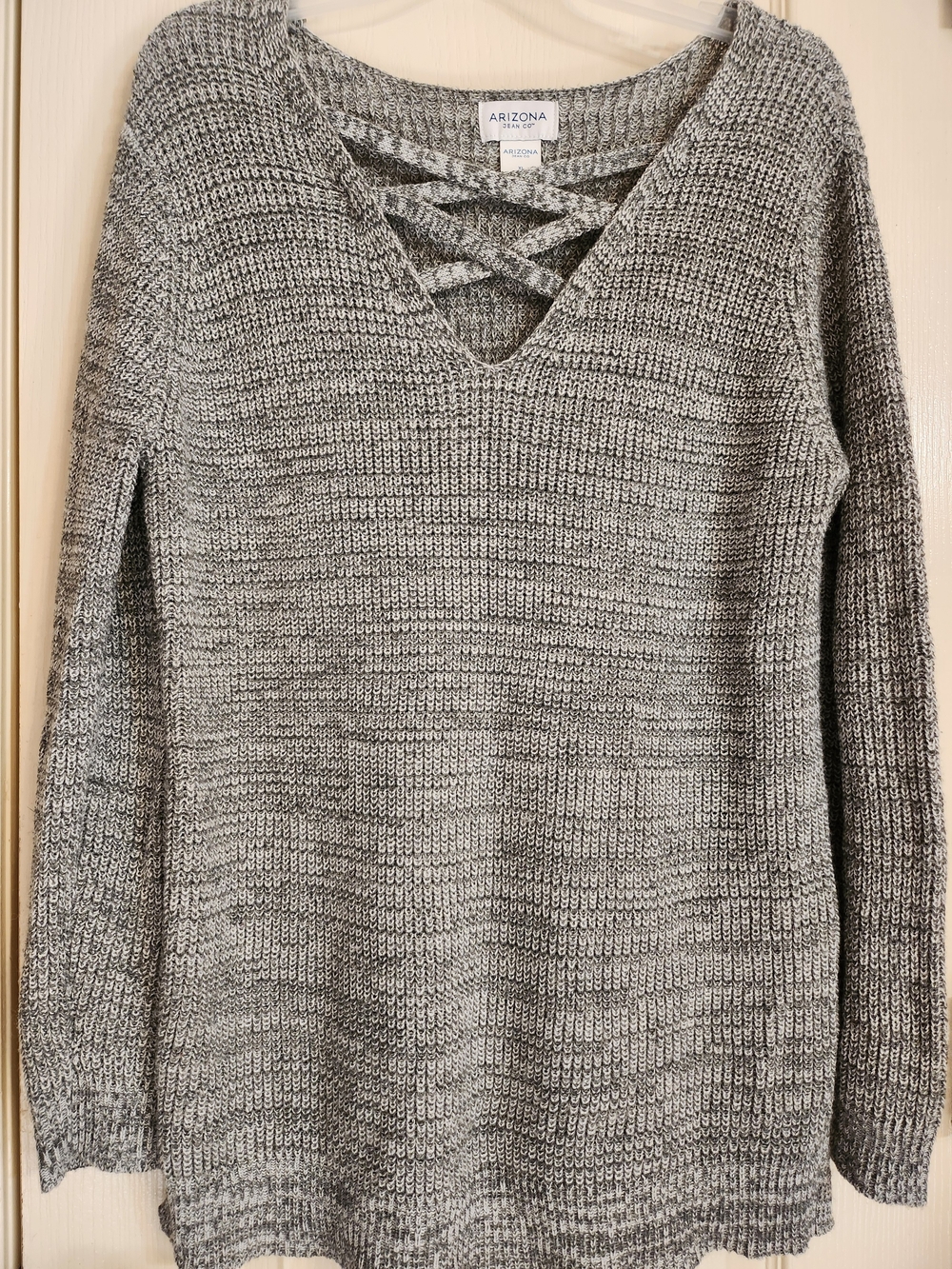 Arizona Jean Company Gray Marled V-Neck Crisscross Knit Sweater